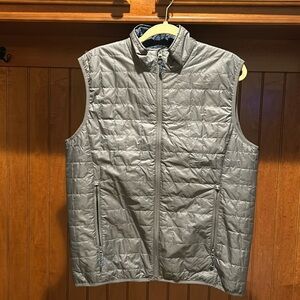 Southern Tide gray men’s medium